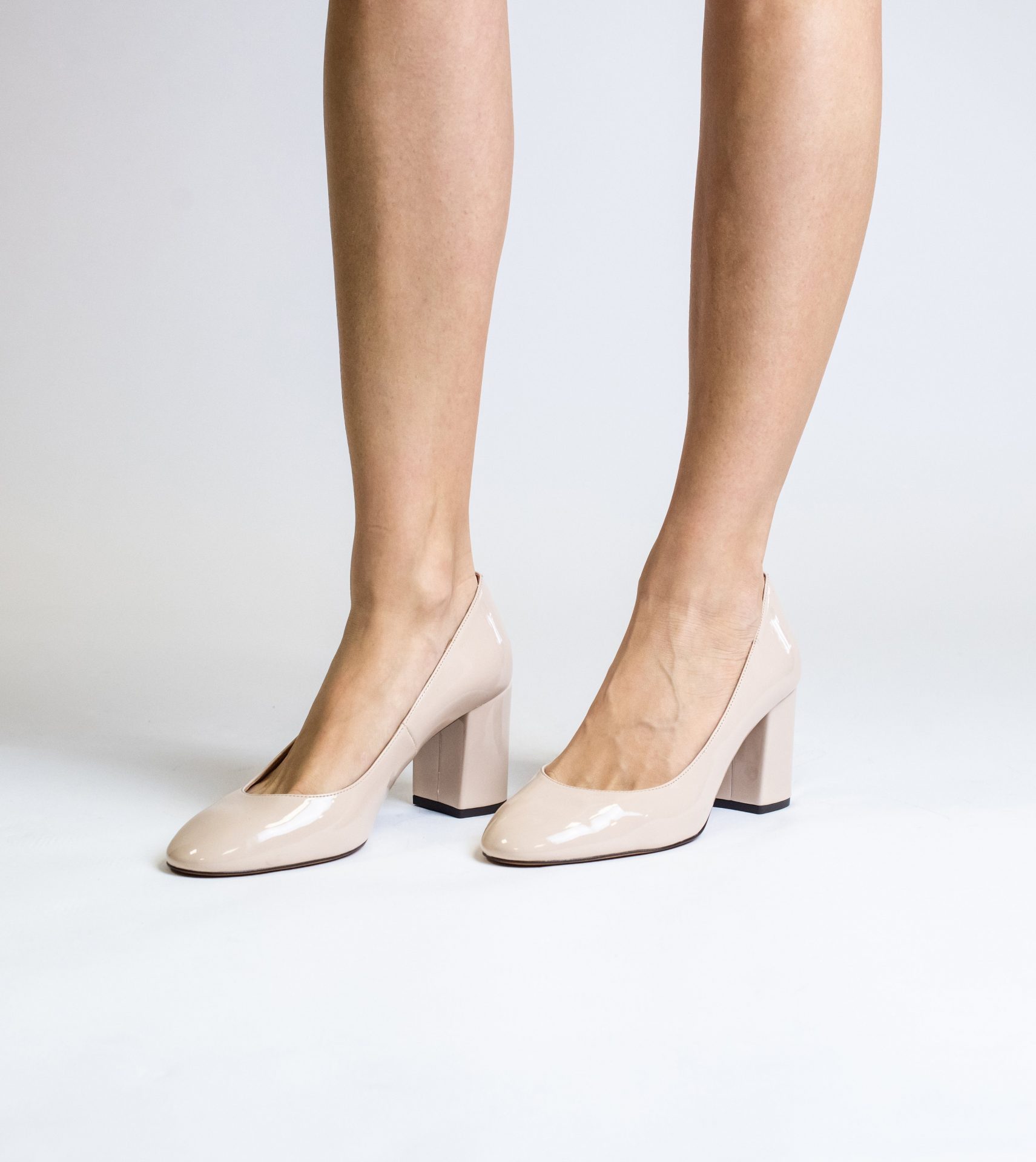 nude court block heel